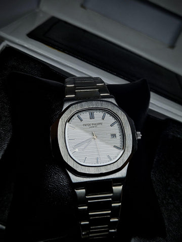 PATEK PHILLIPE SILVER WITH WHITE DIAL WITH DATE WORKING