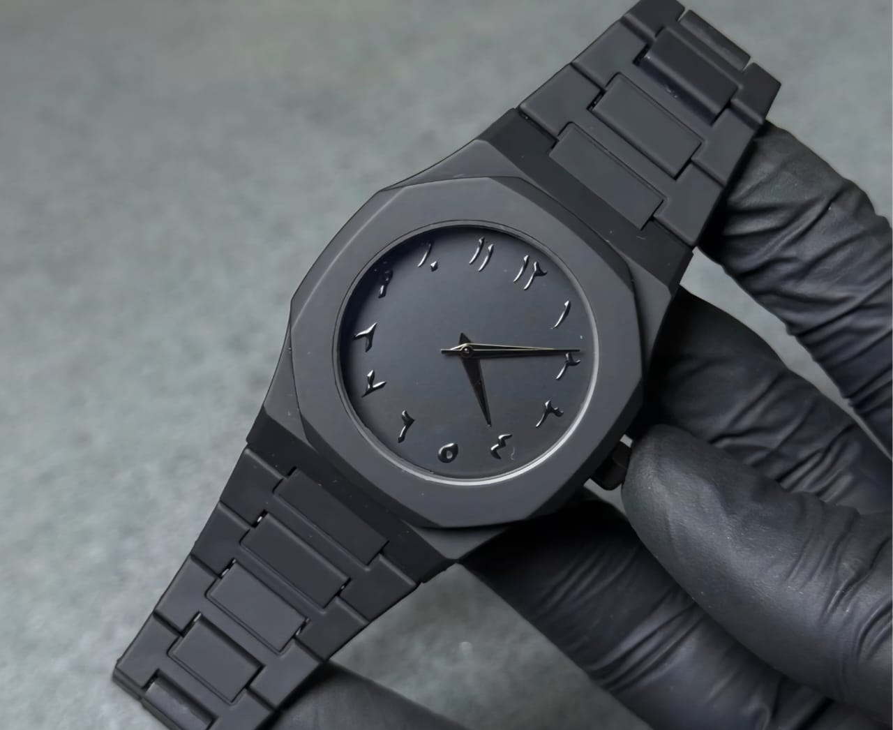 BLACK ARABIC AURA WATCH WITH  FIBER MATERIAL